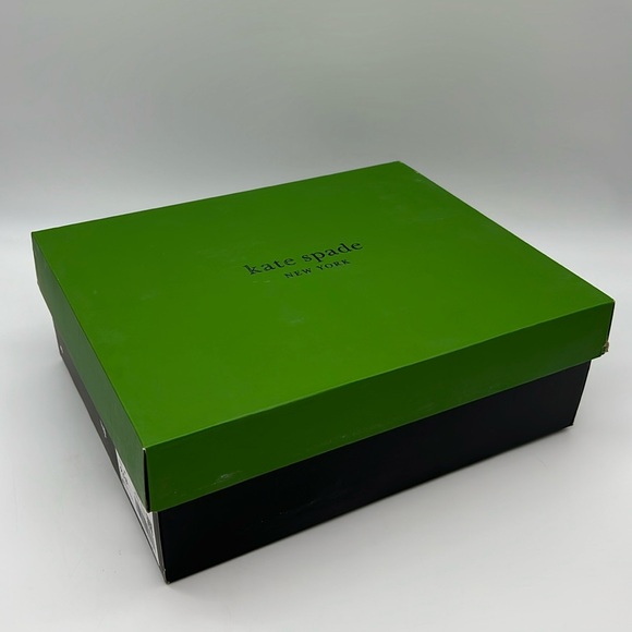 Kate Spade New in Box Taylor Sneakers KG544 Cream - Picture 13 of 16